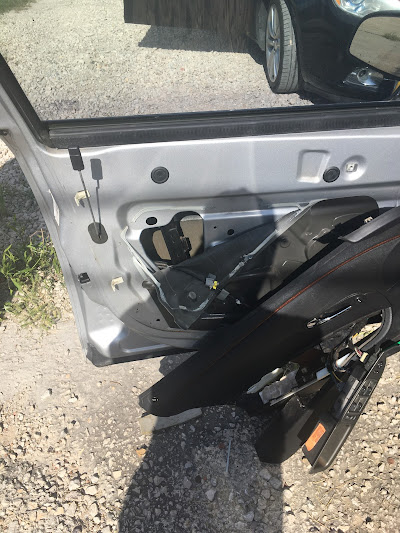 Benefits of choosing a professional locksmith service